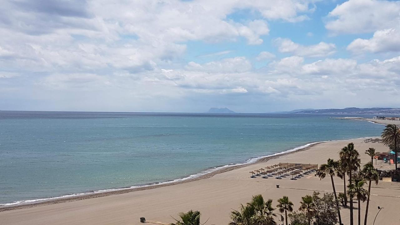 Apartamento Aguamarina 5C Primera Linea De Playa Estepona Ngoại thất bức ảnh