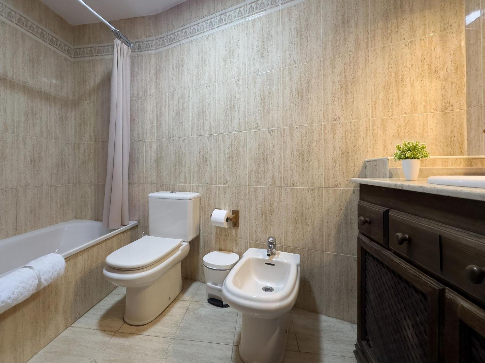 Apartamento Aguamarina 5C Primera Linea De Playa Estepona Ngoại thất bức ảnh